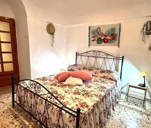 Trullo Pasquale Holiday home *